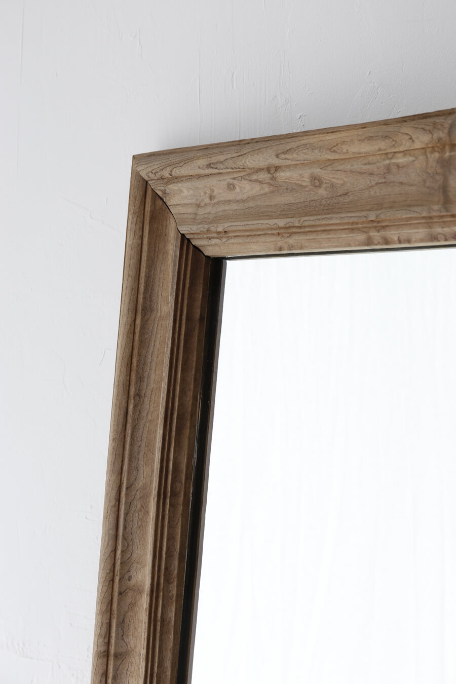 mirror-m001-photo-detail-4